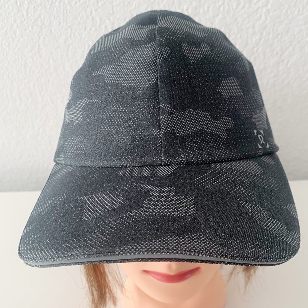 Lululemon Fast and Free Camo Hat O/S
